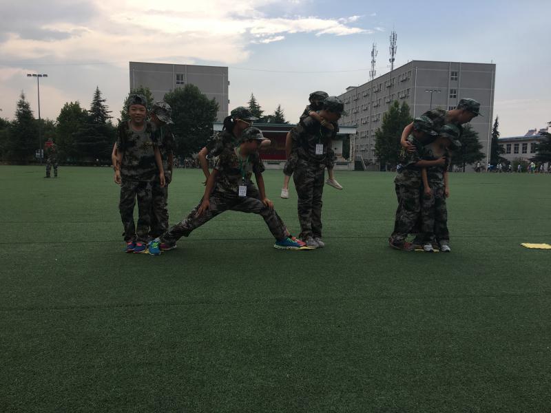 每天只问孩子这4句话，胜过百般疼爱