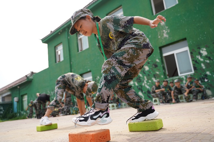 在西安少儿军训夏令营里教官会体罚孩子吗